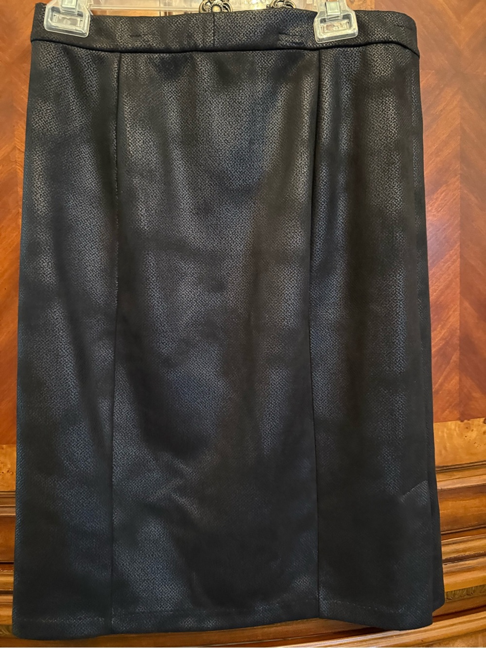 Susan Graver Black Textured Pencil Skirt